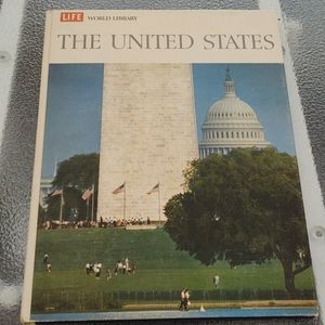 Time World Library - The United States (1968) - Vintage Book